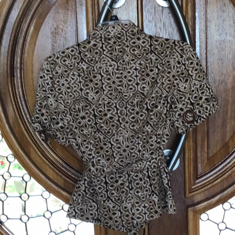 Banana Republic short sleeved jacket - Picture 3 of 3